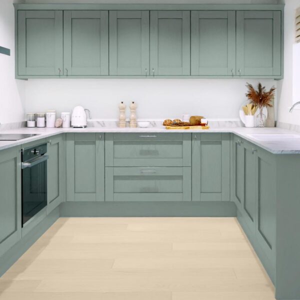 Kupua Seafoam Dolaplar
Deniz köpüğü tonundaki Kupua shaker dolaplarla okyanusun huzurunu evinize taşıyın. 19 mm kalınlığındaki sağlam yapısı ve beş parçalı tasarımıyla zamansız bir estetik sunan bu üniteler, doğal damarlı desenleri sayesinde masif ahşabın zarif görünümünü uygun maliyetle yeniden yaratır. Yumuşak mavi-yeşil tonu, mutfağınıza ferah ve dingin bir atmosfer kazandırırken, geniş dolap ve kiler seçenekleriyle işlevsel bir düzen oluşturmanıza olanak tanır. Kupua Seafoam koleksiyonu, doğadan ilham alan renkleriyle estetik, dayanıklılık ve konforu bir araya getirir.